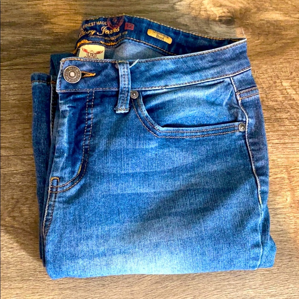 Jeans